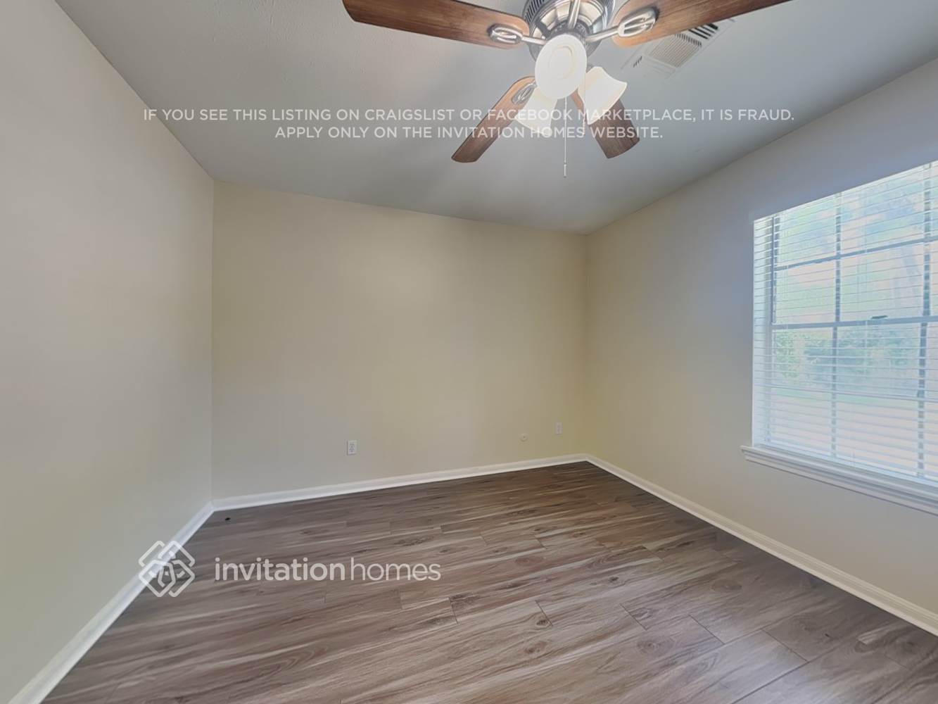 Building Photo - 11639 Idlebrook Dr