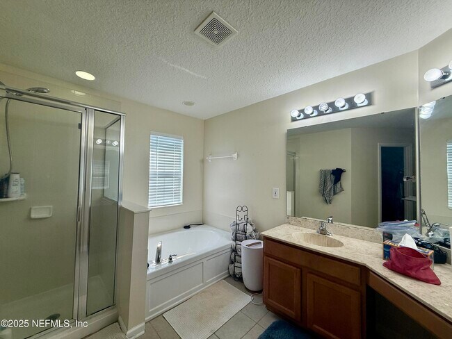 Building Photo - 1644 Hammock Grove Ln