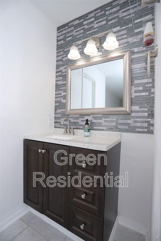 Building Photo - 3542 Ocee St