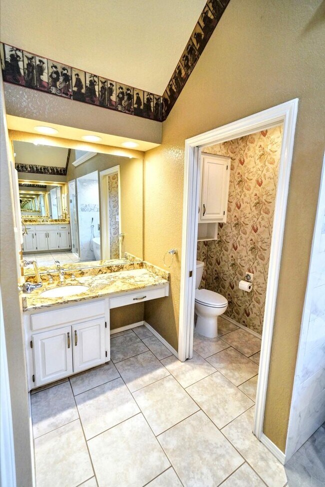 Building Photo - Executive Home in Greenshire with Luxurious Updates and Spacious Outdoor Living - Agent Commissio...