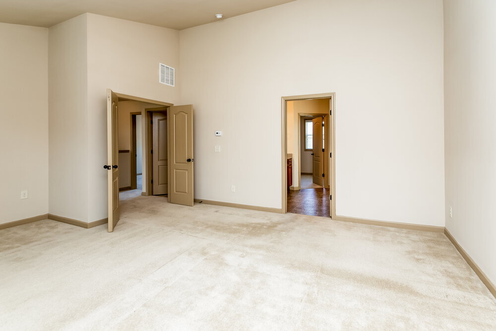 Building Photo - 1971 Bridle Rd