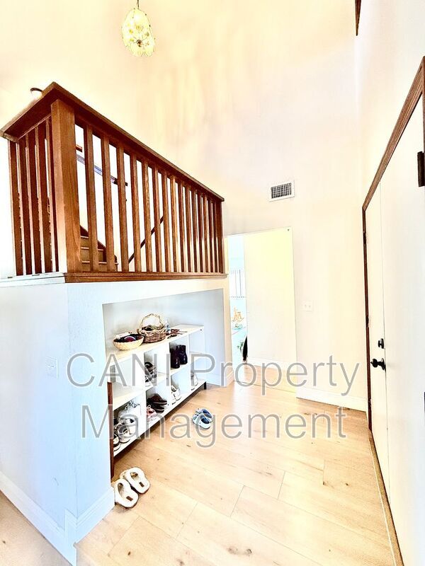 Building Photo - 435 Loblolly Ln