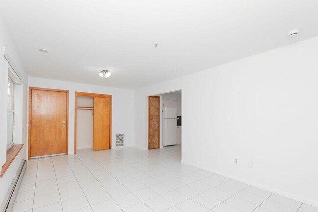 Building Photo - 235 75th St