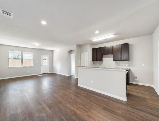 Building Photo - 22015 Sovereign Hts Ln.