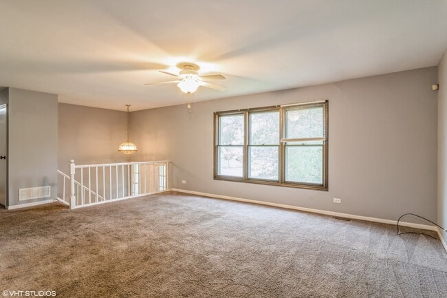 Building Photo - 101 Springhill Dr