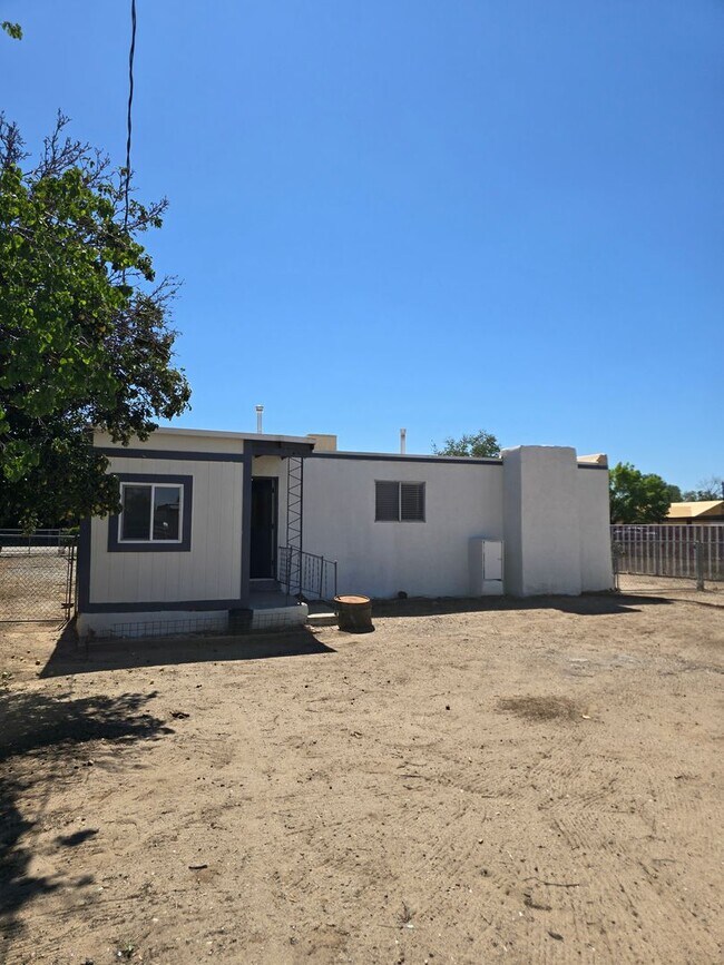 Building Photo - North Valley Home for Rent