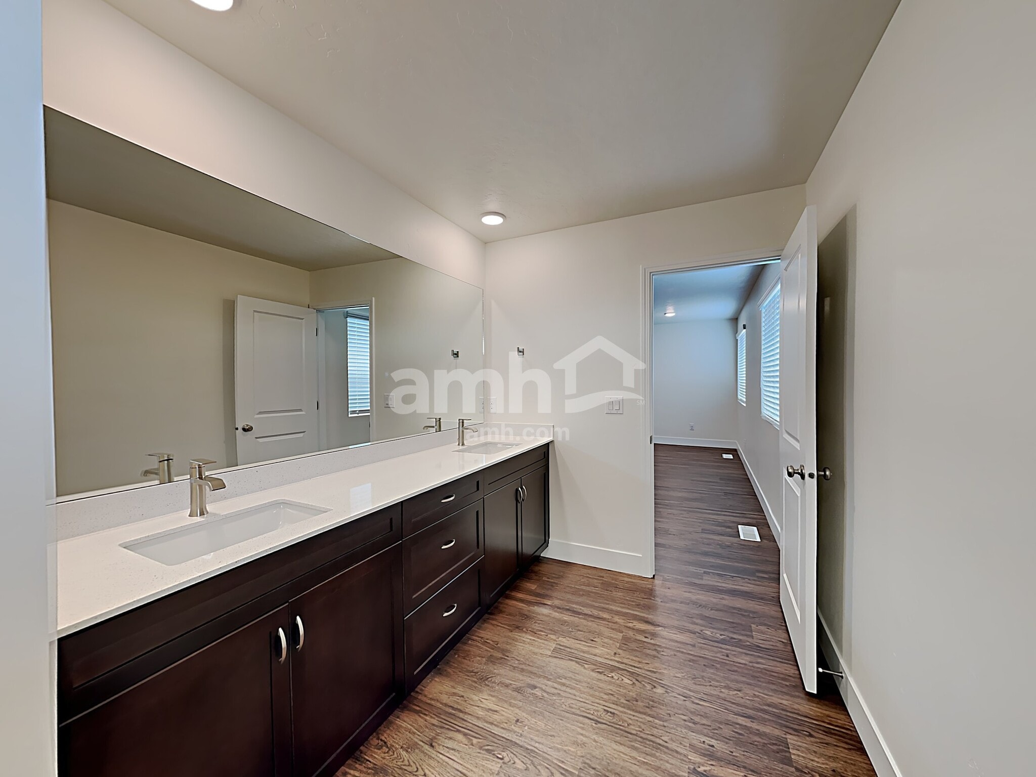 Building Photo - 9463 W Dove Creek St