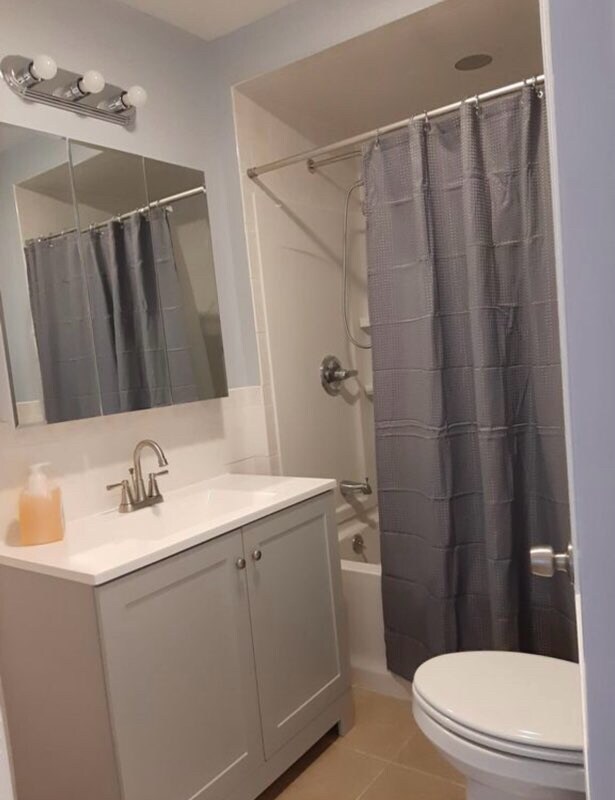 Building Photo - 760 Hamilton St