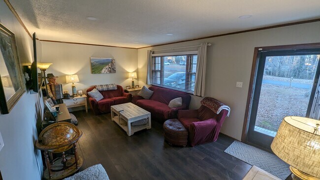 Building Photo - 4640 Conebury Ln