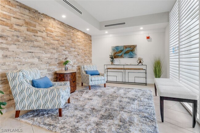 Building Photo - 220 Seaview Ct