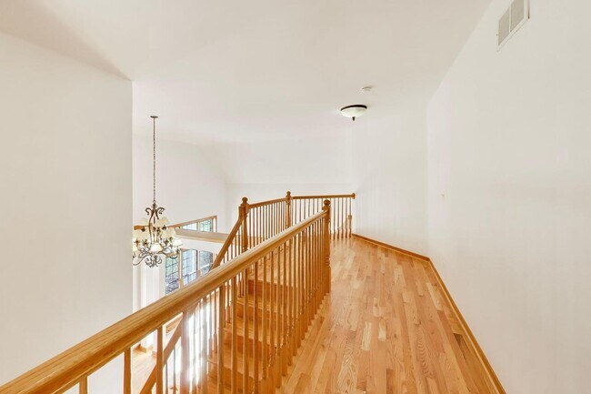 Building Photo - 2951 Old Glory Dr