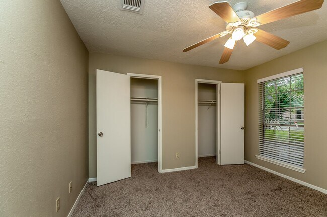 Building Photo - 10102 Autumn Harvest Dr