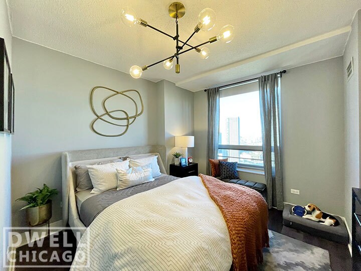 Building Photo - 216 N Canal St