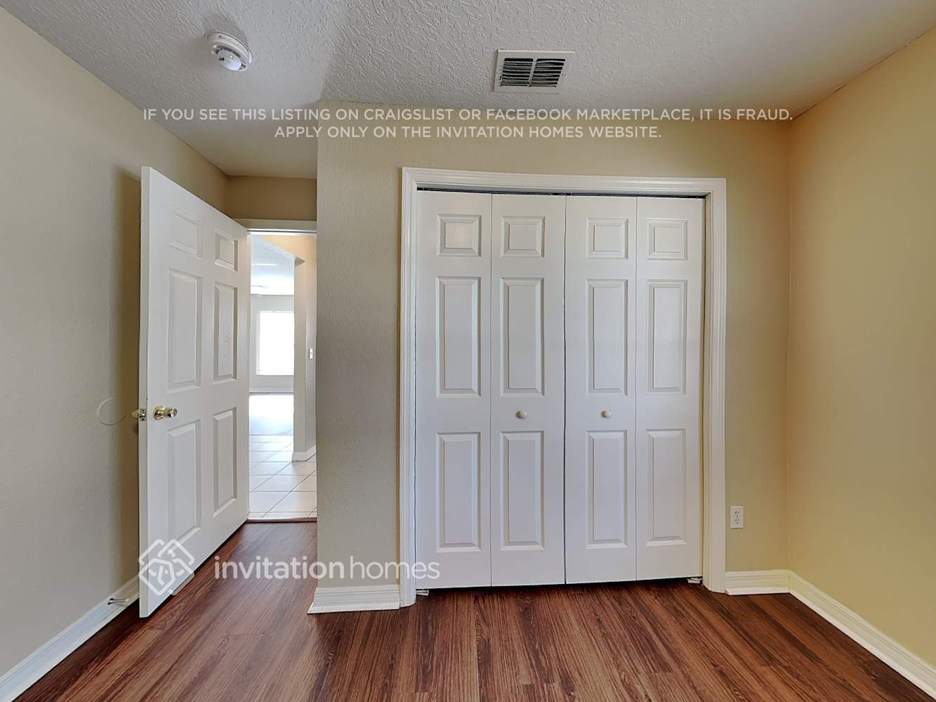 Building Photo - 115 Secluded Oak Ct