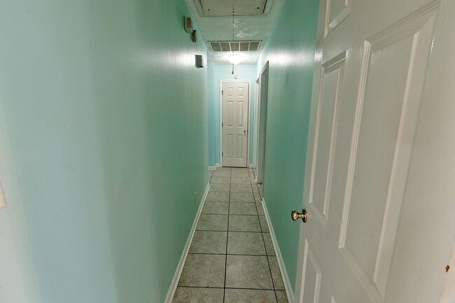 Building Photo - Prattville Rental available now!