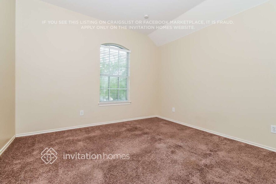 Building Photo - 6605 Driftwood Ln