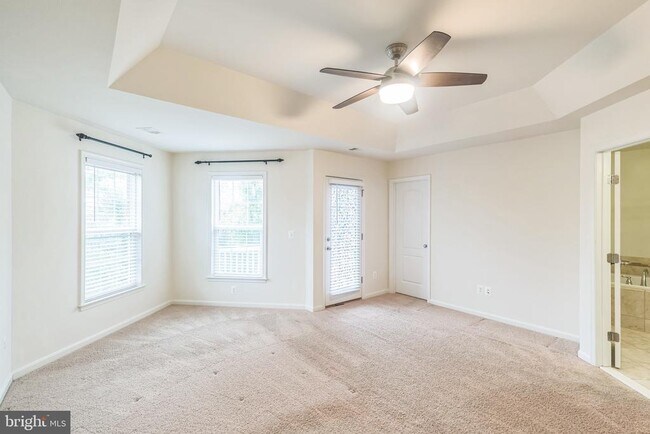 Building Photo - 42385 Trellis Square