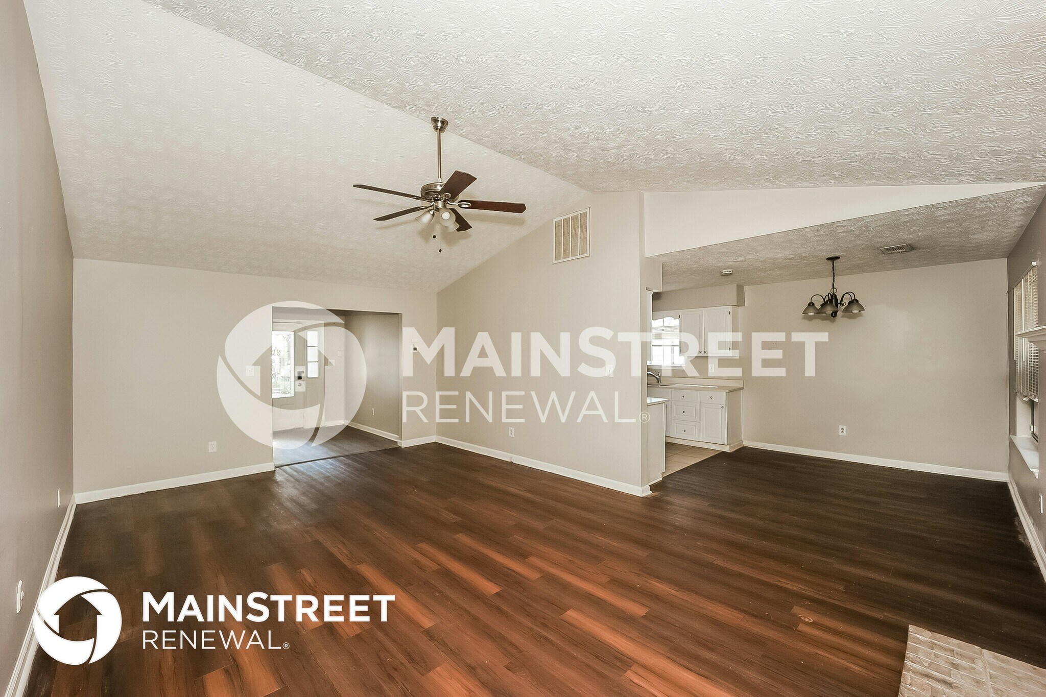 Building Photo - 9206 Fairway Ct