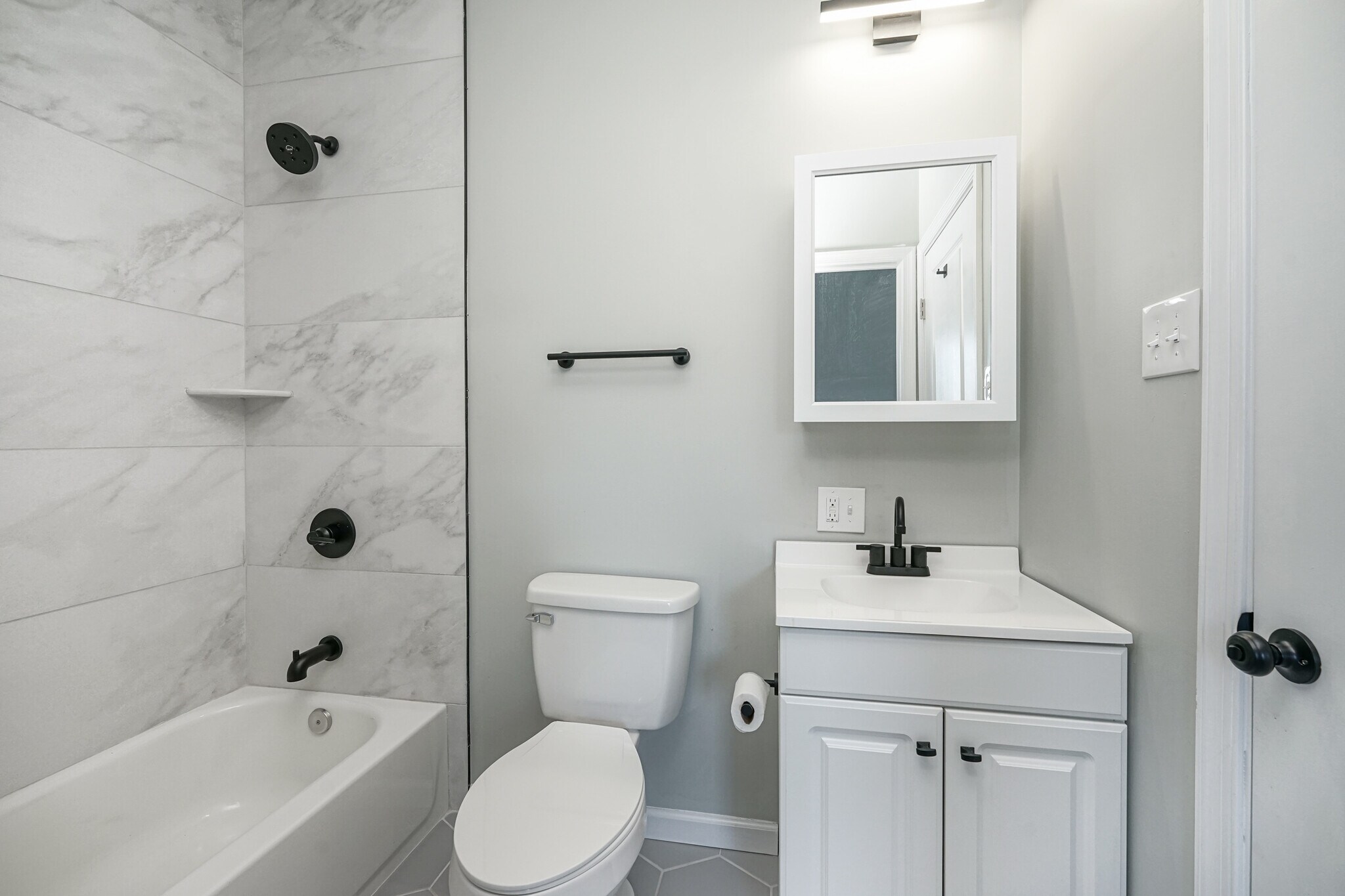 Building Photo - 1315 S 30th St