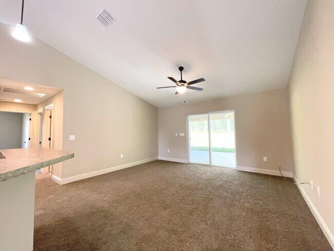 Building Photo - 8225 SW 135th Street Rd