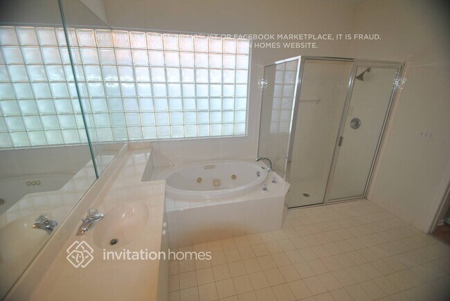 Building Photo - 13579 Kiltie Ct
