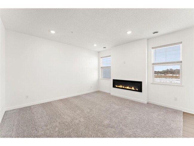 Building Photo - 2239 Tyrone Dr S