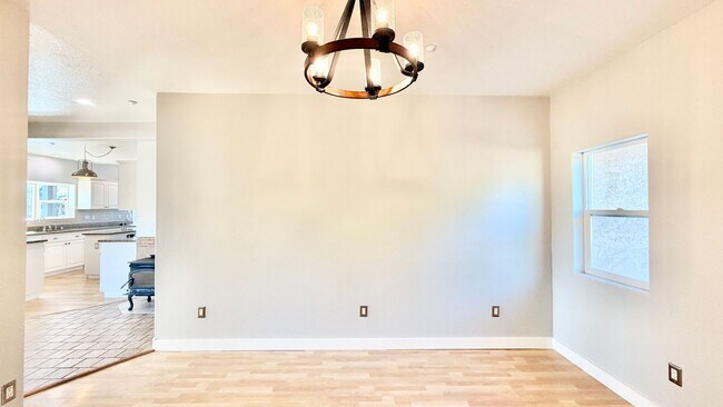 Building Photo - Spacious Two-Story Country Home with Amazing Views Looking out, and Privately Fenced and Gated Ya...