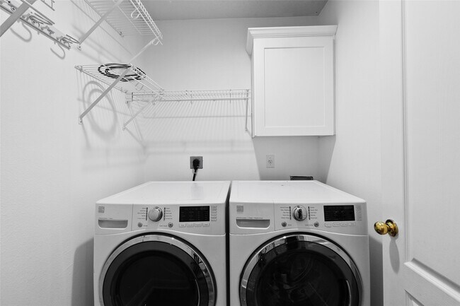 Building Photo - 17526 Golden Glade Ln