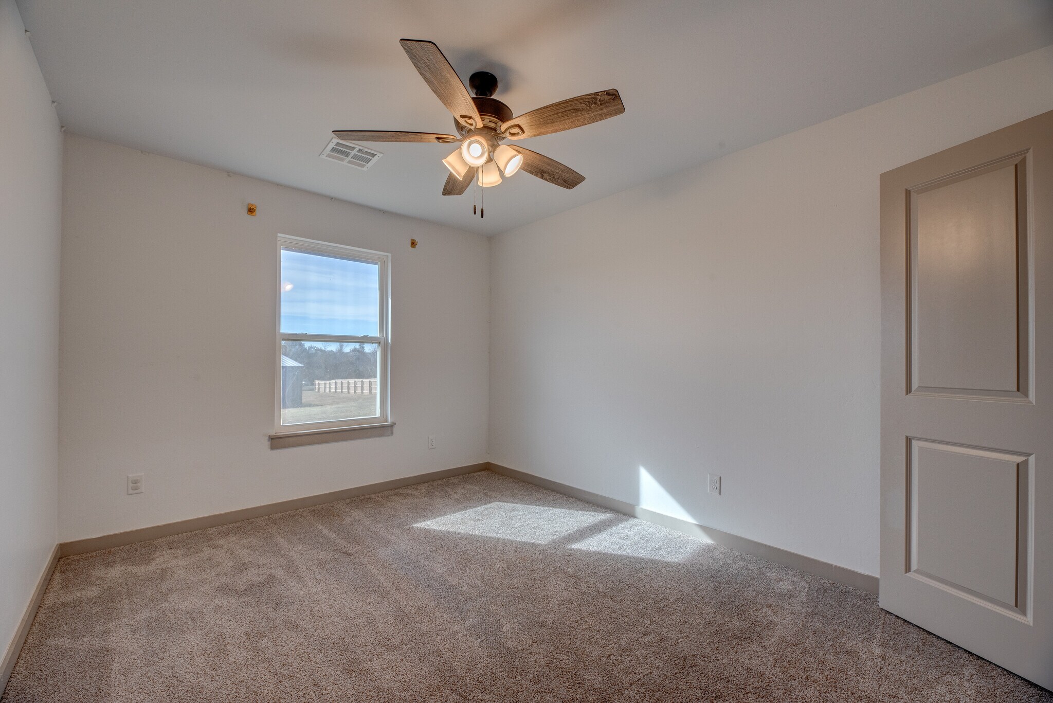 Building Photo - 2325 Greys Harbor Rd