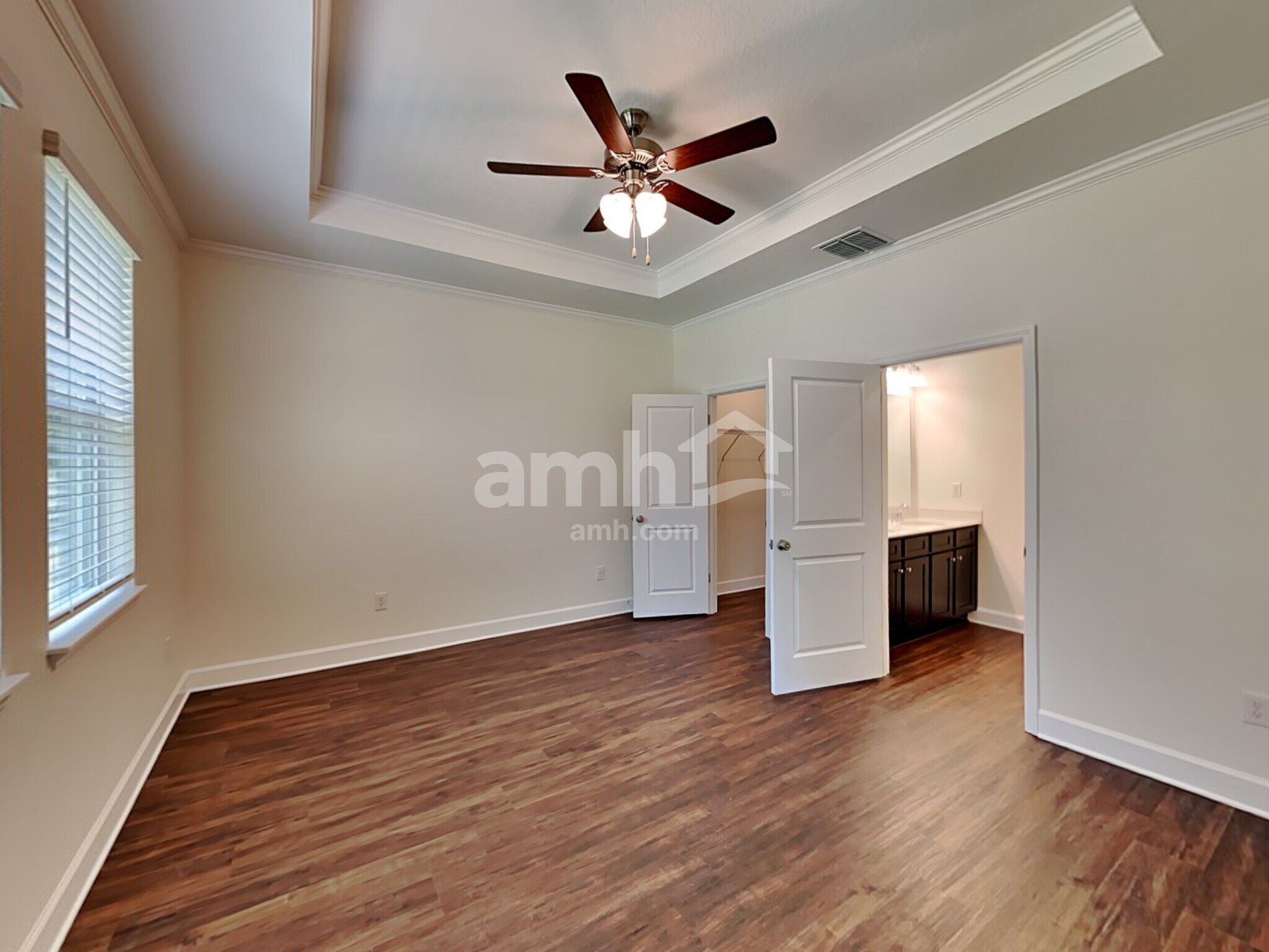 Building Photo - 1105 Walden Pond Dr