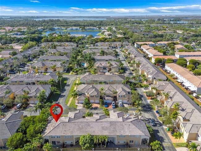 Building Photo - 5505 NW 112th Path