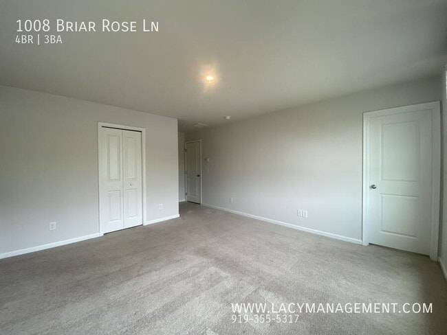 Building Photo - 1008 Briar Rose Ln
