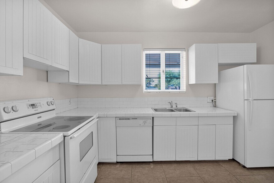 Building Photo - 3015 N 17th Ave