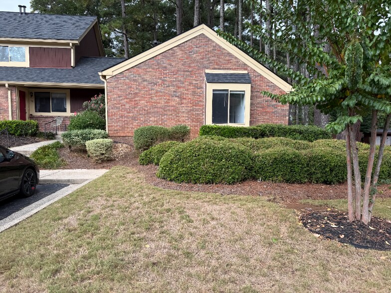 Building Photo - 49 Country Pl Ct