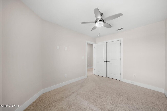 Building Photo - 219 Skylah Ln