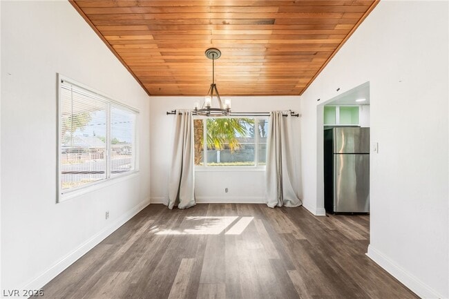 Building Photo - 1828 Hassett Ave