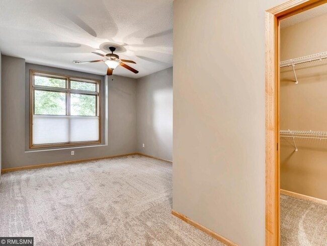 Building Photo - 790 Parkside Ln