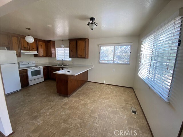 Building Photo - 20569 Powder Horn Rd
