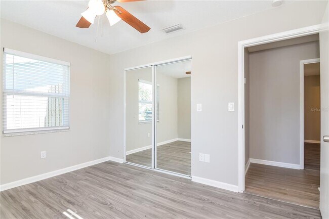 Building Photo - 2112 Sylvester Ct