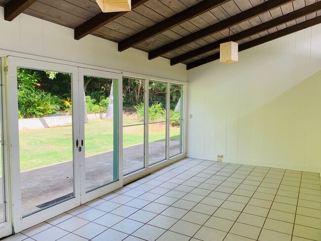 Building Photo - Breathtaking Ocean & Mokulua Island Views
