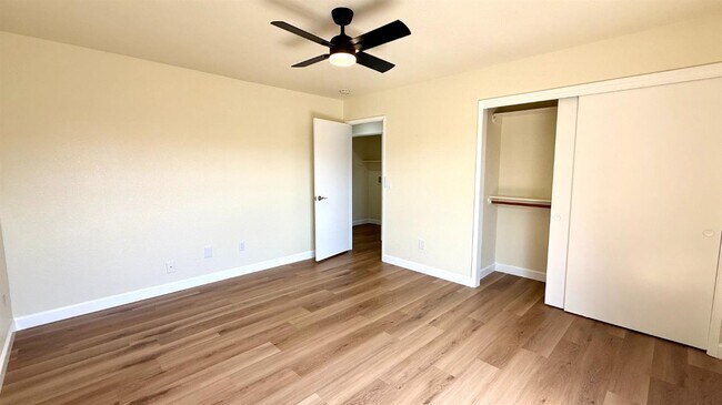 Building Photo - 2425 Knowlwood Dr