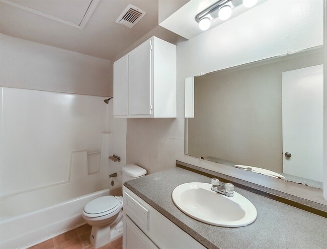 Building Photo - 7357-7352 Brace St