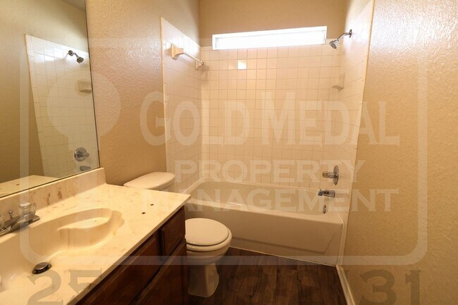 Building Photo - 3412 Cantabrian Dr
