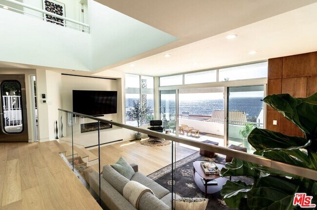 Primary Photo - 21349 Rambla Vista