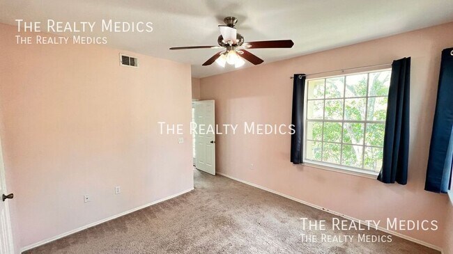 Building Photo - 2572 Robert Trent Jones Dr