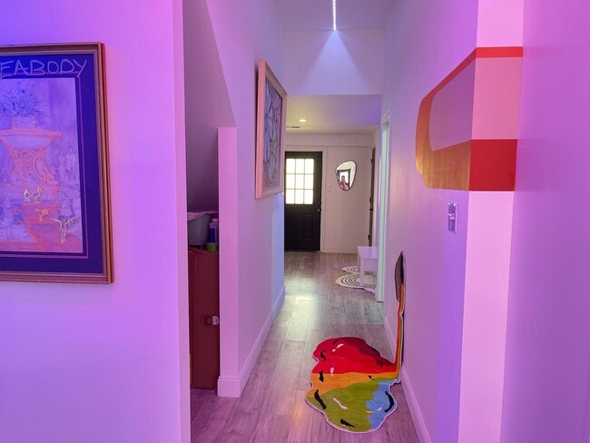 Building Photo - 1726 Vesey Ave