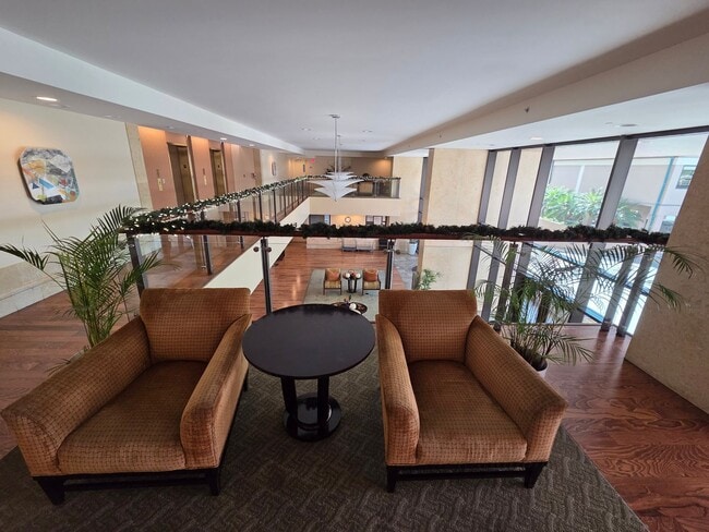 Building Photo - Immaculate Contemporary Living in Kaka‘ako- 2 bedroom, 2 bathroom, 2 covered parking stall, and I...