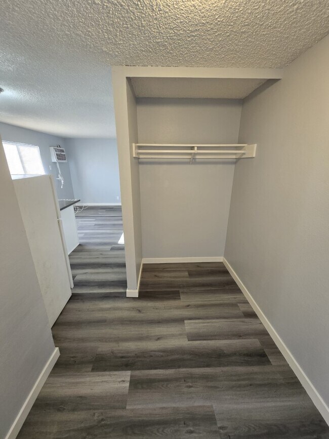 Building Photo - 1107 W Pacific Coast Hwy