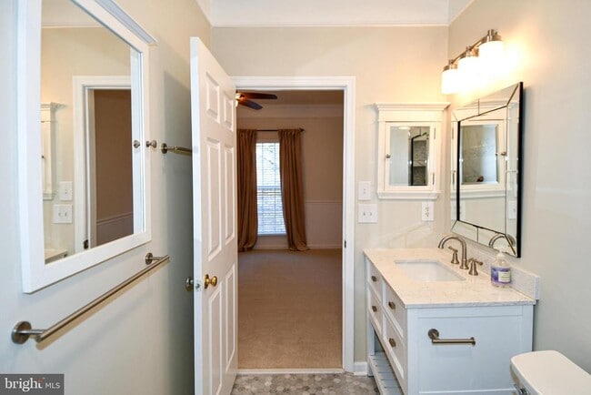 Building Photo - 11322 Westbrook Mill Ln