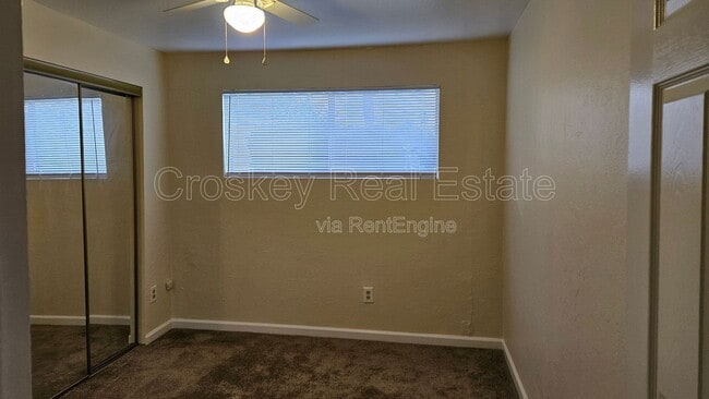 Building Photo - 173 E 15th St